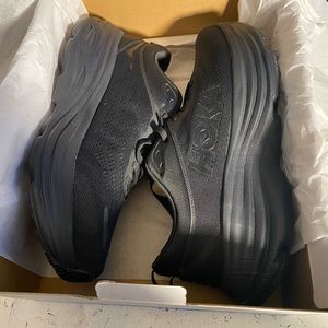 NIB Hoka Men’s 9.5 wide Black on Black Bondi8